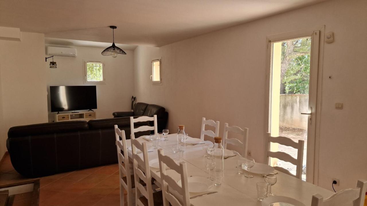 Villa Au Pied De La Sainte Victoire Puyloubier ภายนอก รูปภาพ