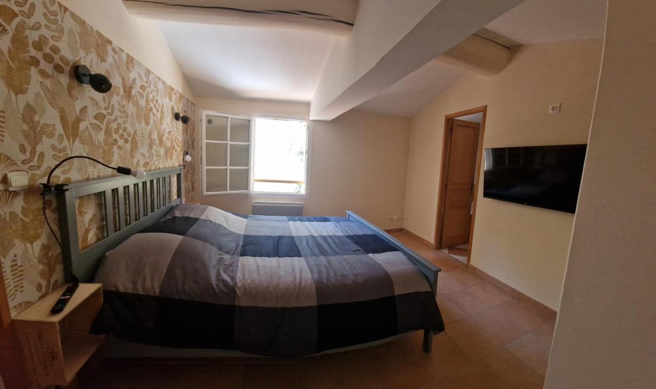 Villa Au Pied De La Sainte Victoire Puyloubier ภายนอก รูปภาพ